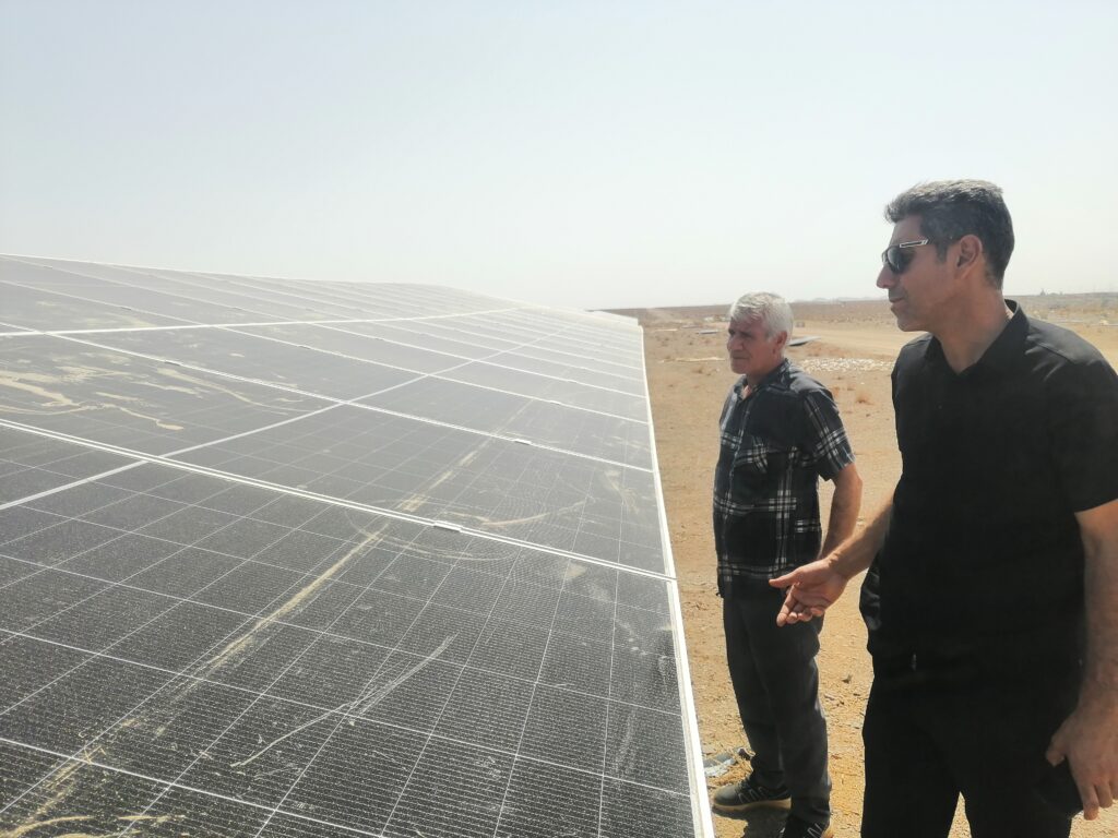 پروژه نیروگاه خورشیدی ۵۰ مگاوات – فاز اول پروژه عظیم ۲۵۰ مگاواتی متانول کاوه